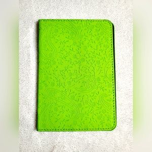 Passport holder NWOT
